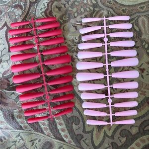 Red and Pink False Nail Set